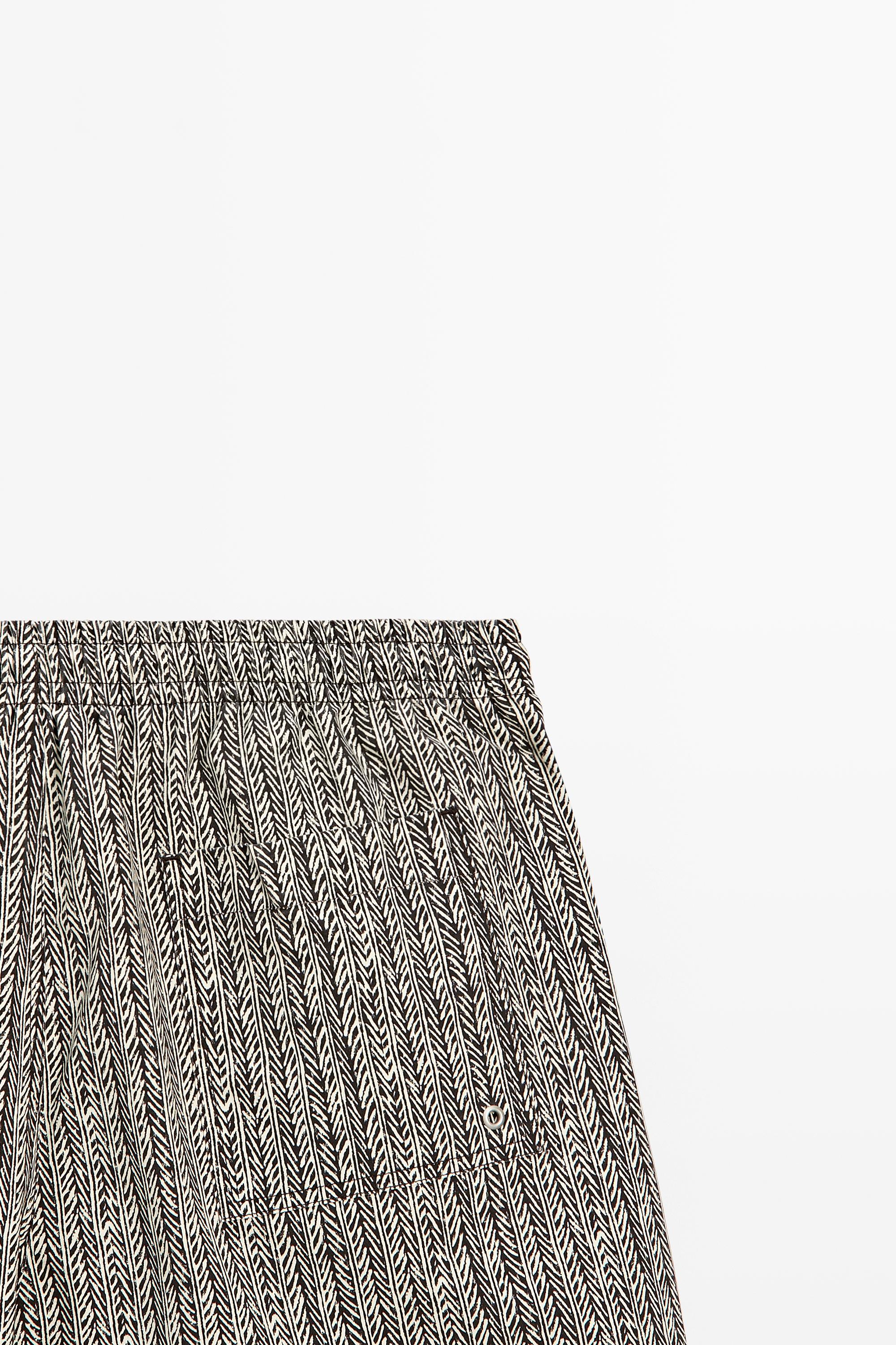 Maillot de bain imprimé à chevrons